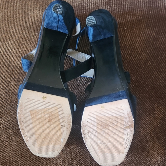 BCBGMAXAZRIA Blue Suede Platform Heel - Picture 4 of 9